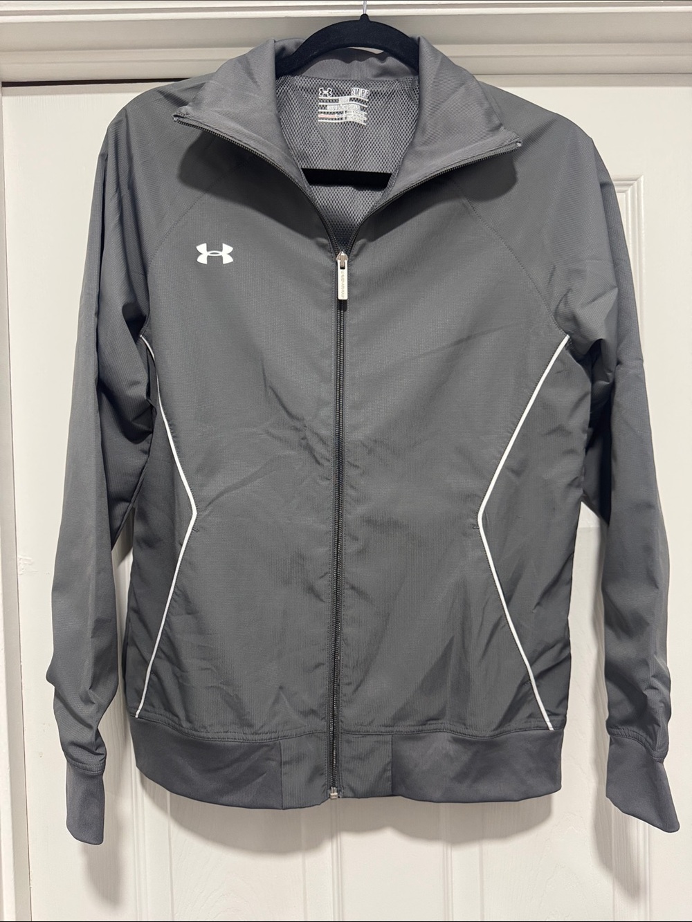 Under Armour Women’s Gray Full-Zip Utility Jacket with White Piping